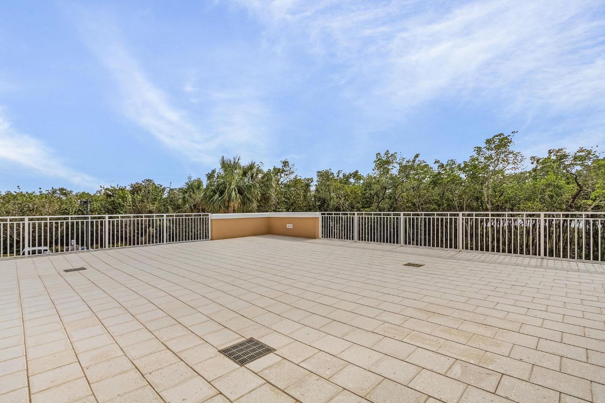 Waterfront Condo W/ Bay Views, Pool & Tennis Court Форт Майерс Бийч Екстериор снимка