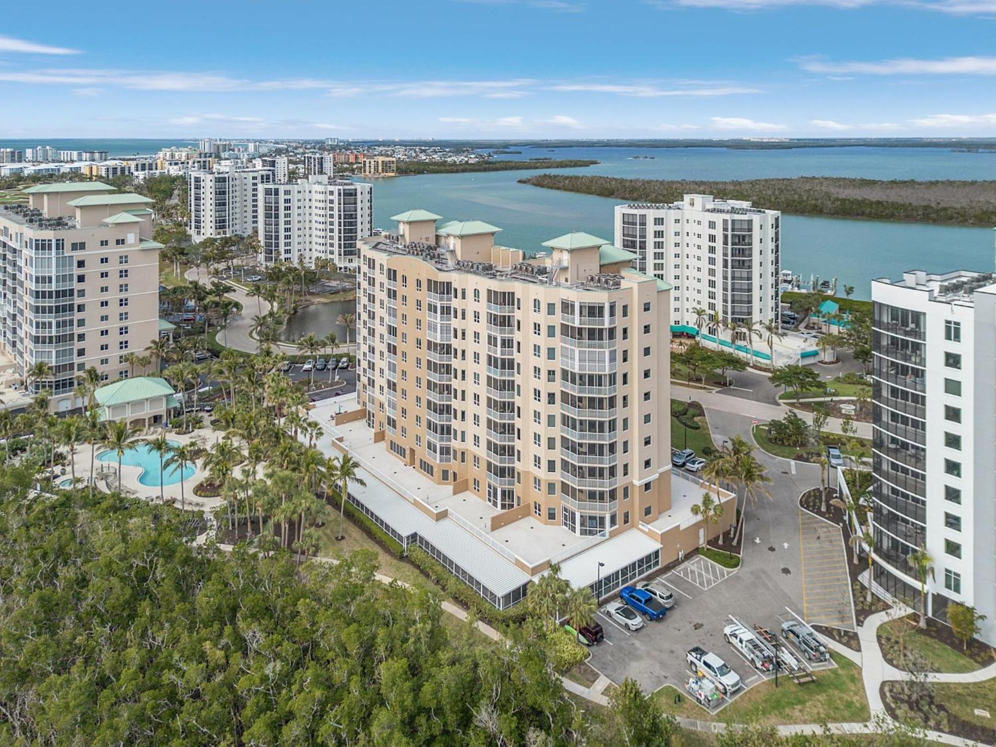 Waterfront Condo W/ Bay Views, Pool & Tennis Court Форт Майерс Бийч Екстериор снимка